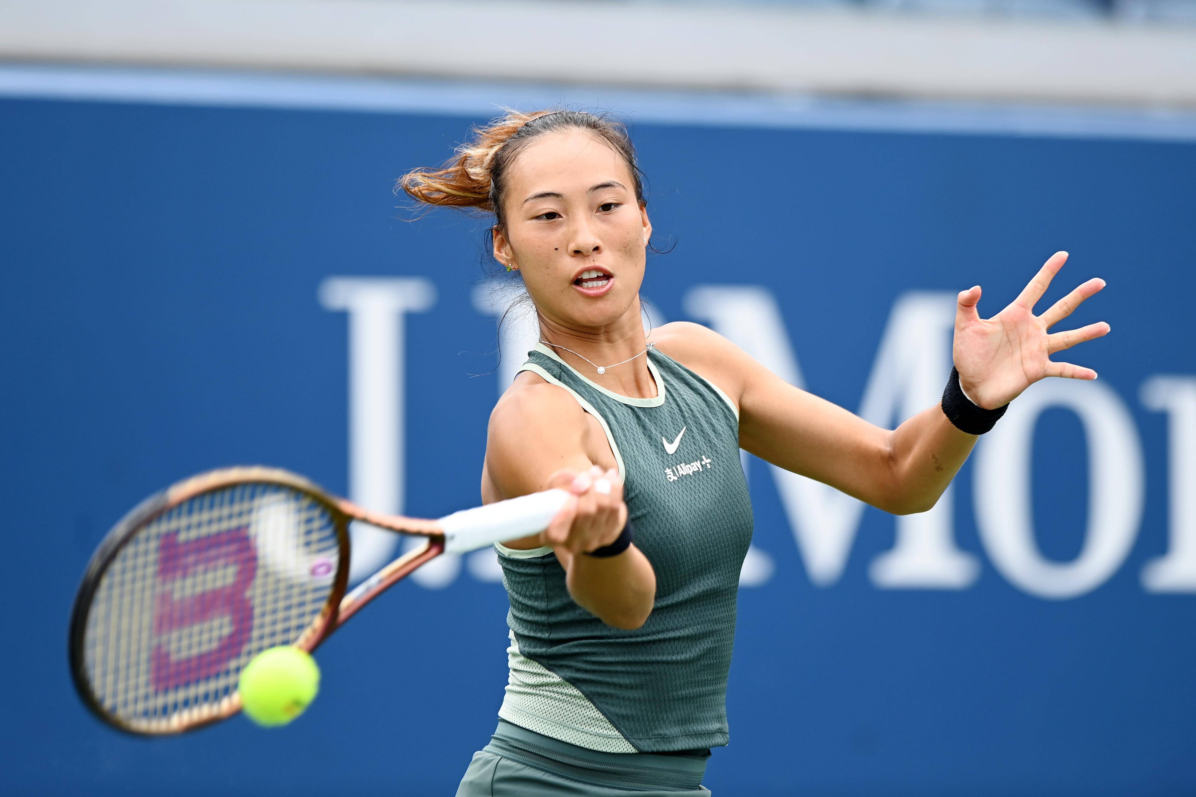 更大的比赛 更大的比赛