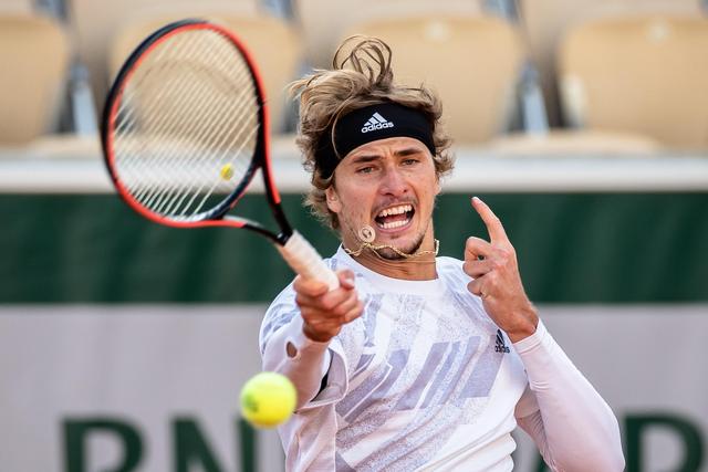 精彩扑救奠 精彩扑救奠